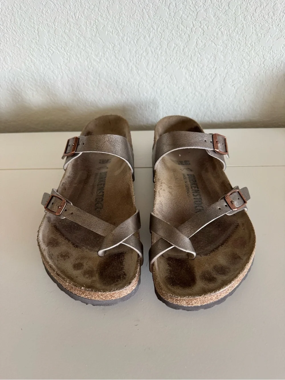 Birkenstock Mayari - Two-Strap Sandal in Metallic Taupe/Bronze/Gold